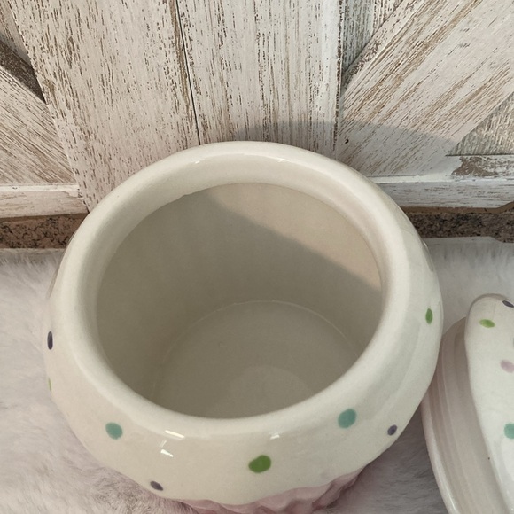 10 Strawberry Street Mini Cupcake Canister - Picture 4 of 6